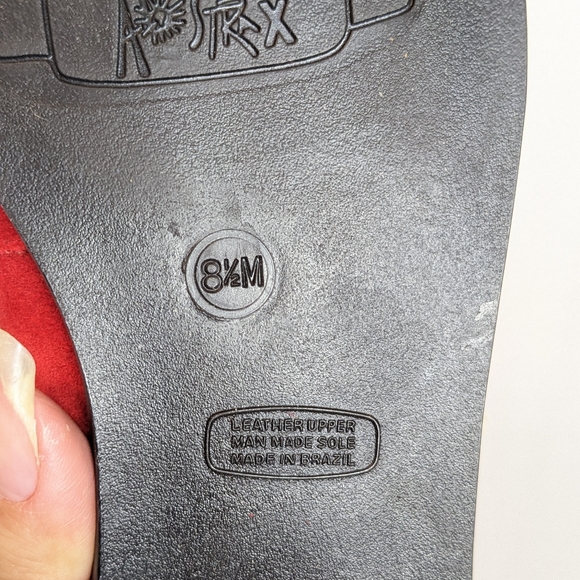 Vintage 80-90s red suede flats - Picture 14 of 16